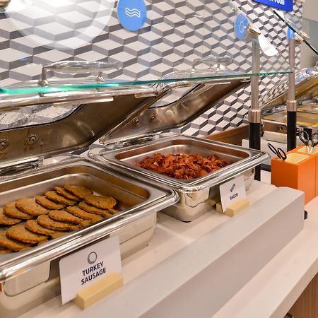 홀리데이 인 익스프레스 앤 스위트 클리어 스프링 호텔 클리어스프링 외부 사진